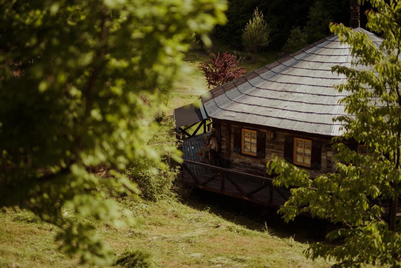 Raven'S Nest - The Hidden Village, Transylvania - Romania Sub Piatra Exterior foto