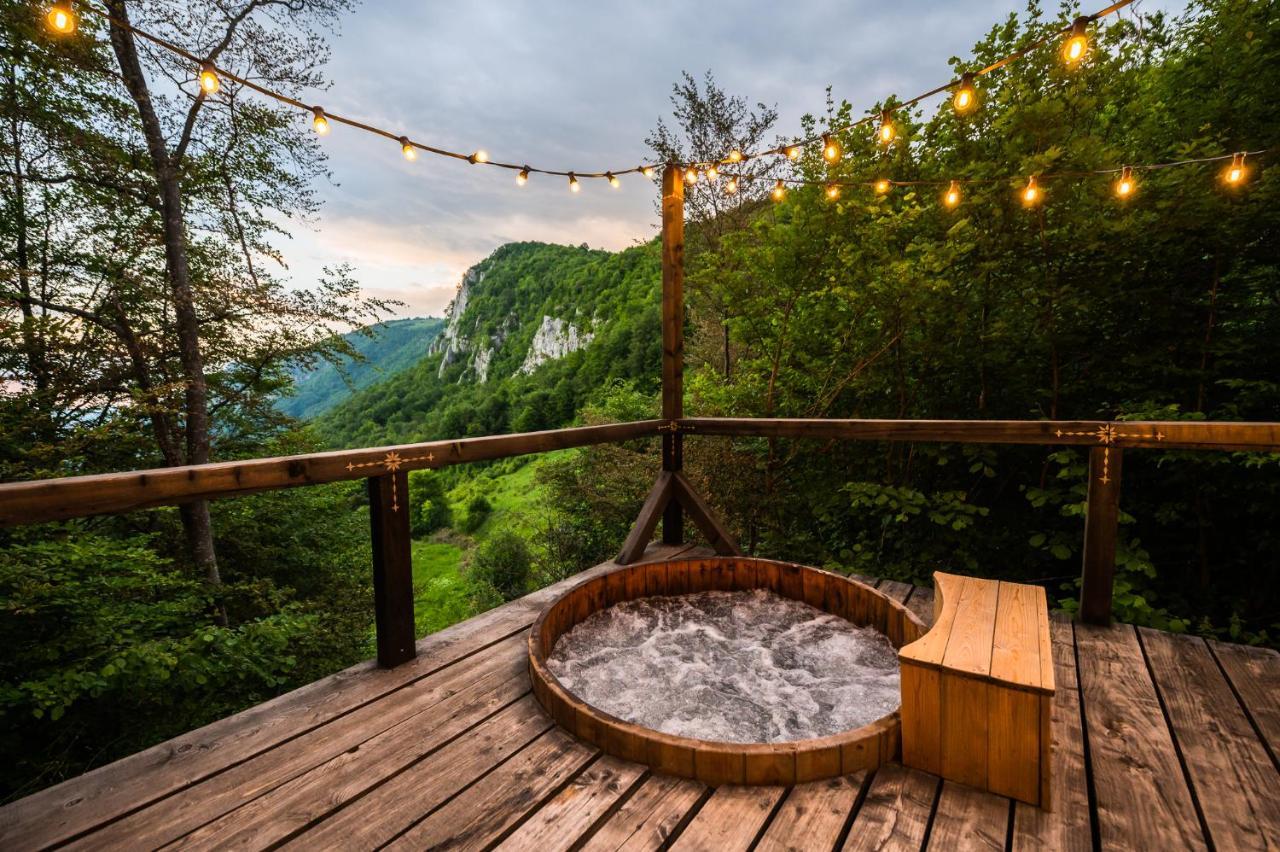 Raven'S Nest - The Hidden Village, Transylvania - Romania Sub Piatra Exterior foto