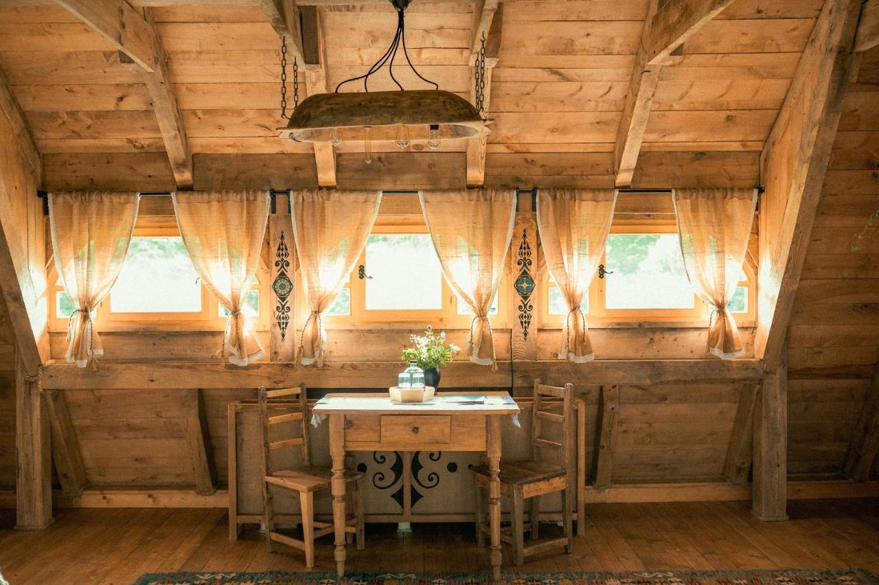 Raven'S Nest - The Hidden Village, Transylvania - Romania Sub Piatra Exterior foto